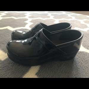 dansko shoes size 41